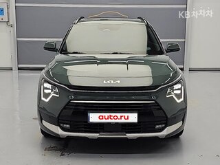 2023 Kia Niro II, зелёный, 1795500 рублей, вид 3