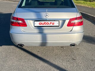 2011 Mercedes-Benz E-Класс 300 IV (W212, S212, C207), серебристый, 1699000 рублей, вид 5