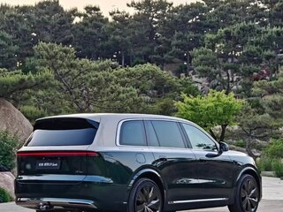 2026 Li Auto (Lixiang) L9 II, зелёный, 15000000 рублей, вид 2