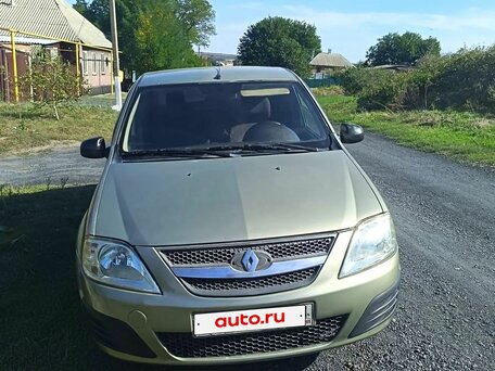 2011 Renault Logan I Рестайлинг, бежевый, 300000 рублей, вид 2