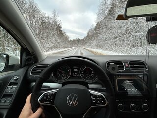 2011 Volkswagen Golf VI, белый, 999999 рублей, вид 5