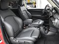 2023 Mini Hatch Cooper III (F55/F56) Рестайлинг 2, красный - вид 11
