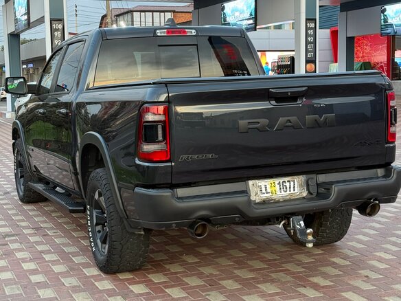 2018 Dodge RAM IV (DS/DJ), синий, 6000000 рублей - вид 10