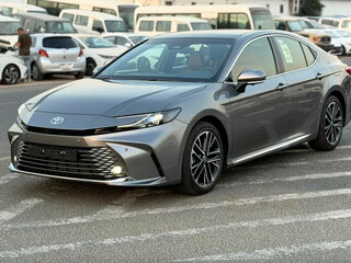 2026 Toyota Camry IX (XV80), серебристый, 3950000 рублей, вид 1