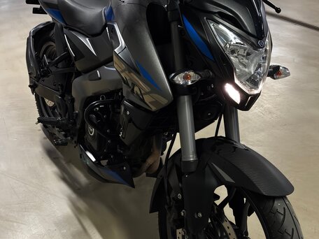 2024 Bajaj Pulsar NS 200, серый, 200000 рублей, вид 4