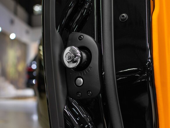 2025 Rolls-Royce Cullinan Black Badge I Рестайлинг (Series II), чёрный, 66500000 рублей - вид 20