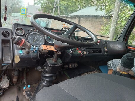 1982 Mercedes-Benz 1317L, оранжевый, 470000 рублей, вид 4
