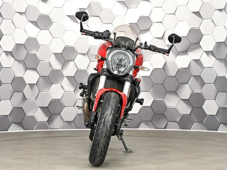 2014 Ducati Monster 821, красный, 595000 рублей, вид 5