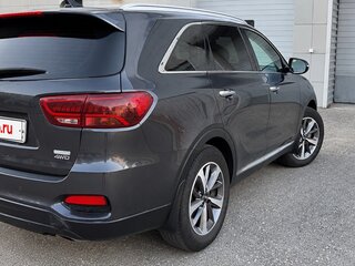 2018 Kia Sorento 8-speed III Prime Рестайлинг, серый, 2500000 рублей, вид 4