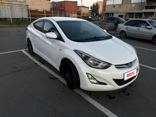 2015 Hyundai Elantra V (MD) Рестайлинг, белый, 870000 рублей, вид 5