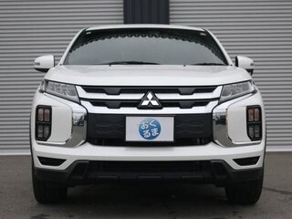 2022 Mitsubishi RVR III Рестайлинг 3, белый, 1450217 рублей, вид 2
