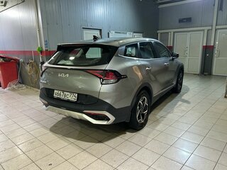 2023 Kia Sportage V, серый, 3399900 рублей, вид 2