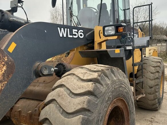 2017 John Deere WL56, жёлтый, 3350000 рублей - вид 1
