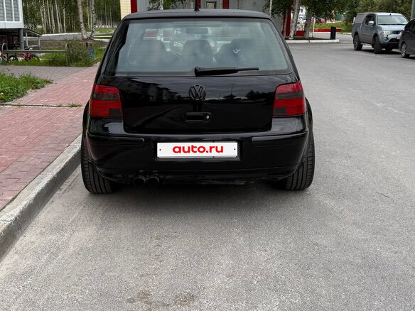 2004 Volkswagen Golf GTI IV, чёрный, 400000 рублей - вид 2