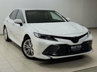 2019 Toyota Camry VIII (XV70), белый, 2700000 рублей, вид 3