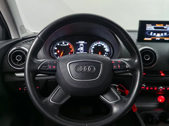 2014 Audi A3 III (8V), белый, 1219000 рублей - вид 10