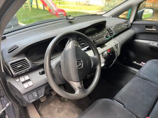 2005 Honda FR-V, серый, 630000 рублей, вид 5