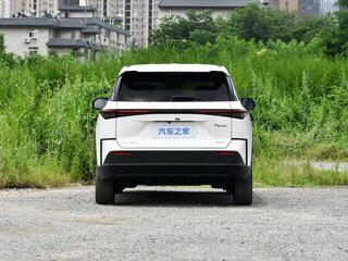 2026 Toyota bZ3X 50 kWh, белый, 2464000 рублей, вид 5