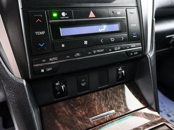 2016 Toyota Camry VII (XV50) Рестайлинг, чёрный - вид 16
