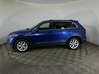 2018 Volkswagen Tiguan II, синий, 1790000 рублей, вид 5