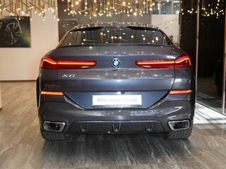 2019 BMW X6 40i III (G06), серый, 7770000 рублей, вид 5