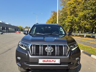2019 Toyota Land Cruiser Prado 150 Series Рестайлинг 2, серый, 4700000 рублей, вид 2