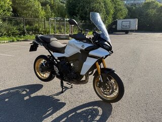 2021 Yamaha MT-09 Tracer (FJ-09), белый, 1340000 рублей, вид 3