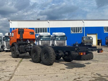 2013 КамАЗ 43118, оранжевый, 4300000 рублей, вид 4