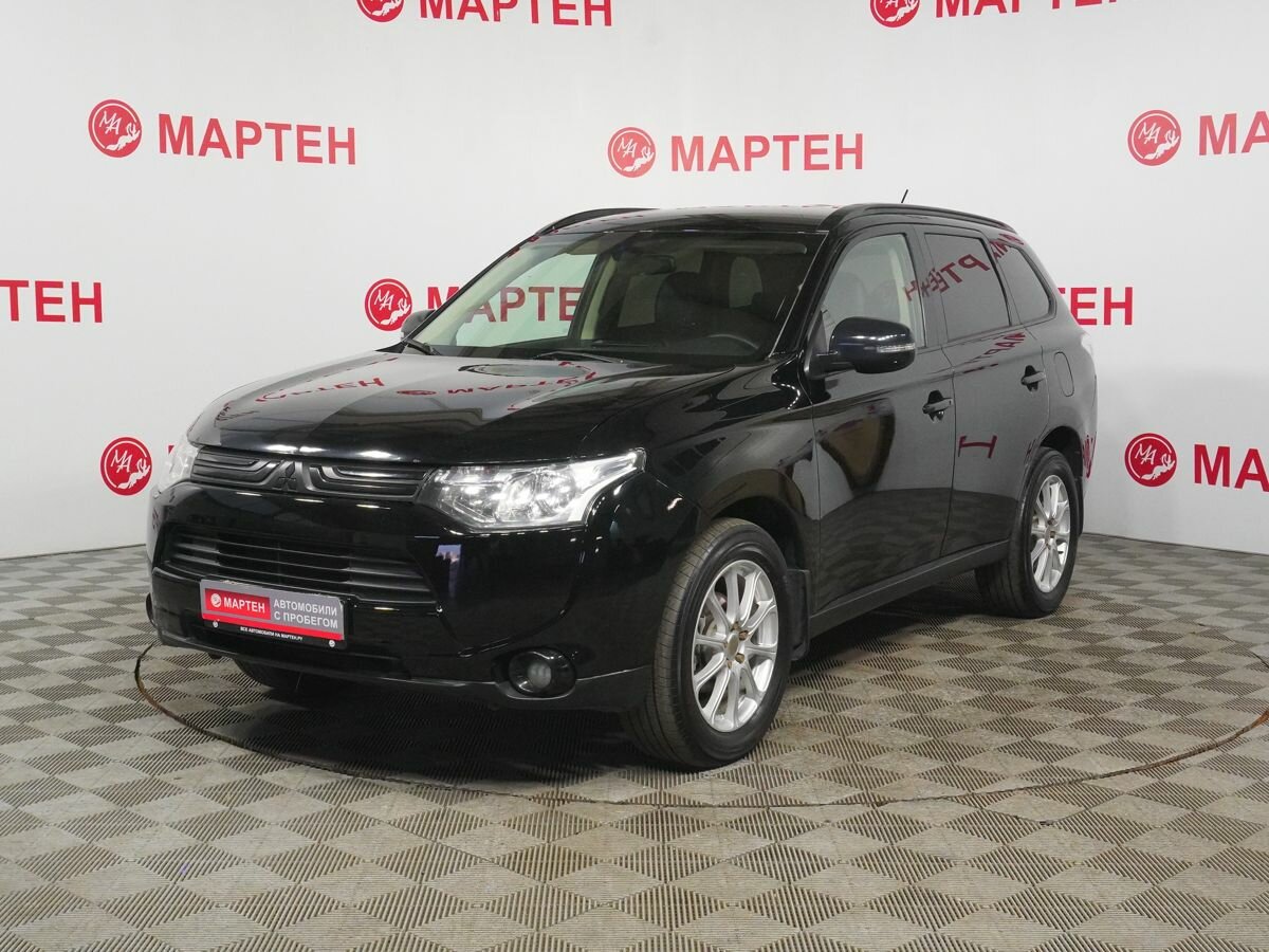 Открыть фотографии: Mitsubishi Outlander III