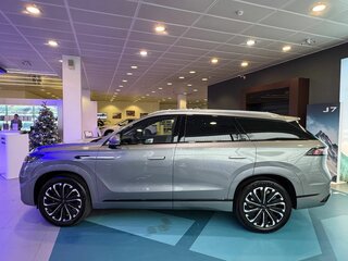 2025 Jaecoo J8, серебристый, 4869000 рублей, вид 2