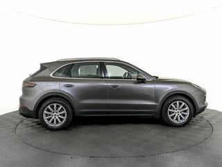 2019 Porsche Cayenne III, серый, 7000000 рублей, вид 4
