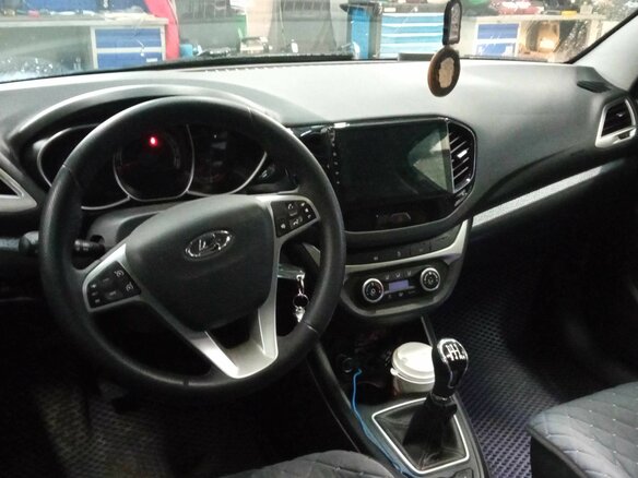 2020 Lada (ВАЗ) Vesta SW I, серый, 1130000 рублей - вид 4