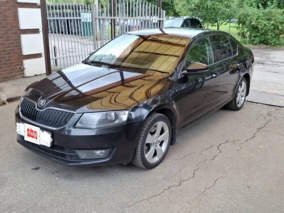 2016 Skoda Octavia III (A7), чёрный, 1660000 рублей - вид 1