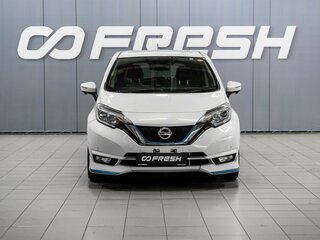 2019 Nissan Note e-Power II Рестайлинг, белый, 1449000 рублей, вид 3
