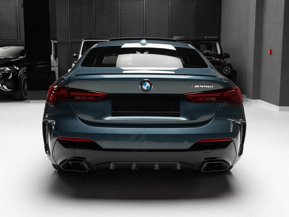 2025 BMW 4 серии M440i xDrive G22, G23, G26 Рестайлинг, синий, 15060000 рублей - вид 3