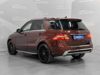 2012 Mercedes-Benz M-Класс 350 III (W166), красный, 2399000 рублей, вид 2