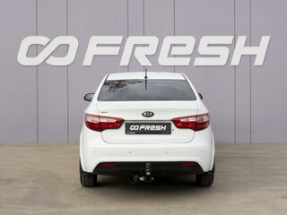 2013 Kia Rio III, белый, 799000 рублей, вид 4