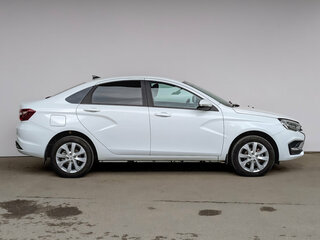 2024 Lada (ВАЗ) Vesta I Рестайлинг (NG), белый, 1020000 рублей, вид 4