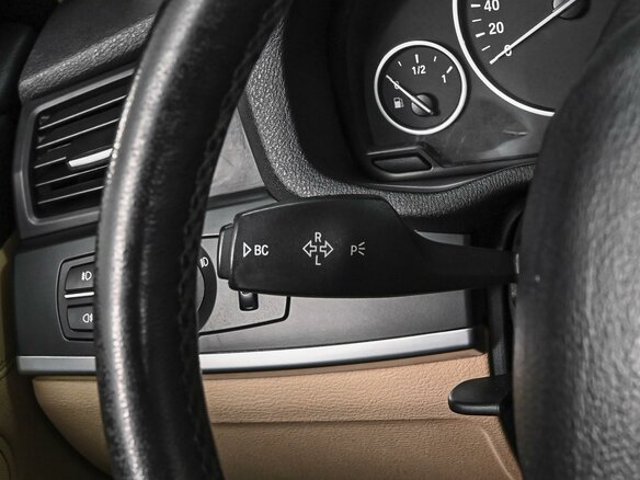 2012 BMW X3 28i xDrive II (F25), красный - вид 16