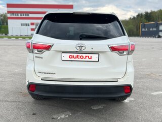 2014 Toyota Highlander III (XU50), белый, 2690000 рублей, вид 5