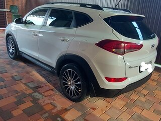2016 Hyundai Tucson III, белый, 1750000 рублей, вид 2