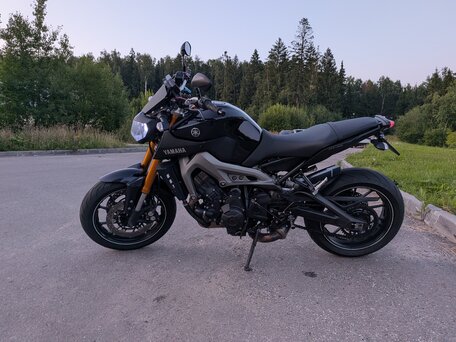 2015 Yamaha MT-09 (FZ-09), фиолетовый, 680000 рублей, вид 5
