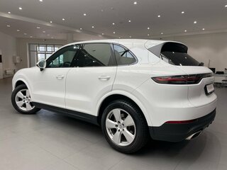 2019 Porsche Cayenne III, белый, 4947000 рублей, вид 4