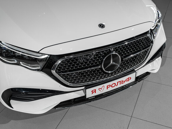 2025 Mercedes-Benz E-Класс 300 VI (W214, S214), белый - вид 7