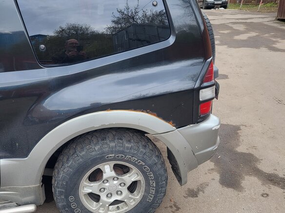 2000 Mitsubishi Pajero III, чёрный - вид 8