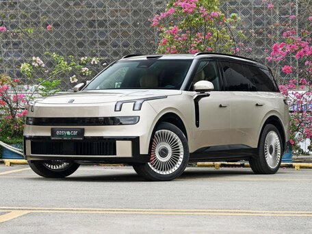 2026 Lynk & Co 900, золотистый, 9397000 рублей, вид 2