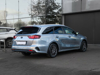 2020 Kia Ceed III, серебристый, 1830000 рублей, вид 4