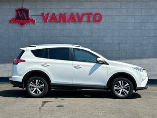 2019 Toyota RAV4 IV (XA40) Рестайлинг, белый, 2485000 рублей, вид 4