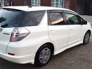 2011 Honda Fit Shuttle I, белый, 835000 рублей, вид 3