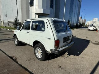 1997 Lada (ВАЗ) 2121 (4x4) I Рестайлинг, белый, 148000 рублей, вид 4
